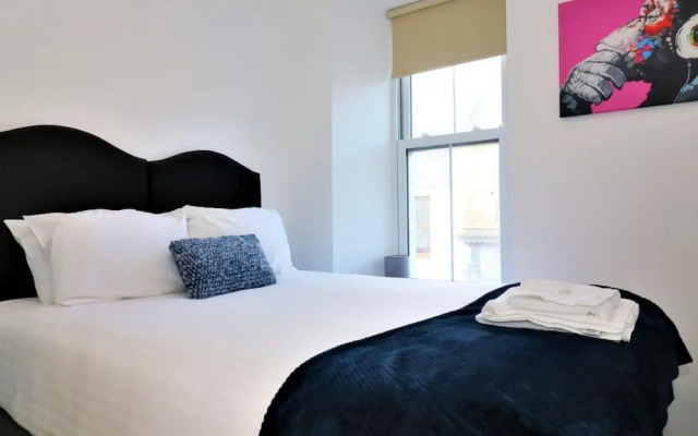 No 9 Bonnet Apartments - 3 Bed