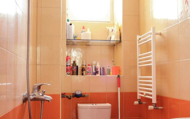 Hanrapetutyan Apartment