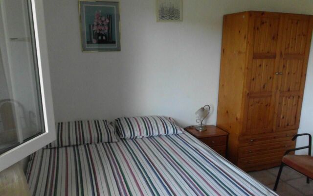 Tom's House