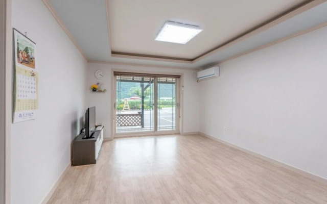 Hwacheon Flower Pension