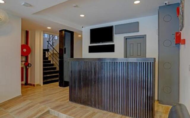 OYO Townhouse 409 Brostay Meera Bagh