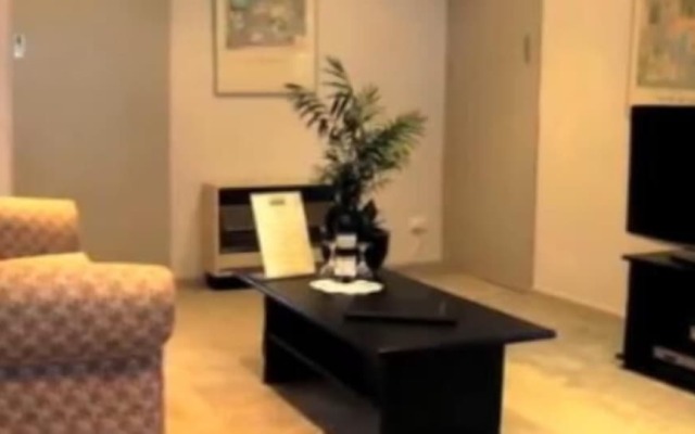 Clayton Monash Motor Inn & Serviced Apartments