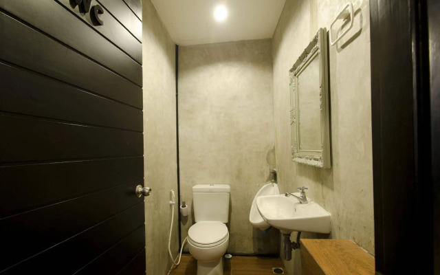 DI Place Hotel