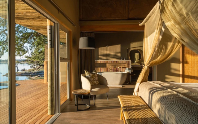 Victoria Falls River Lodge