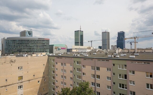 oompH Warsaw Downtown Apartments