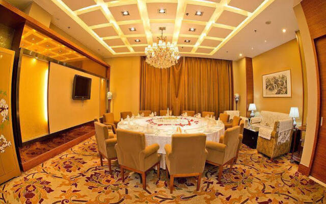 Jinan Zhangqiu Inzone Garland Hotel