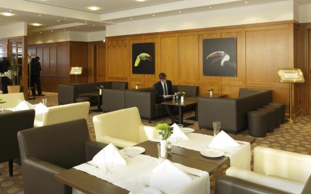 H4 Hotel Frankfurt Messe