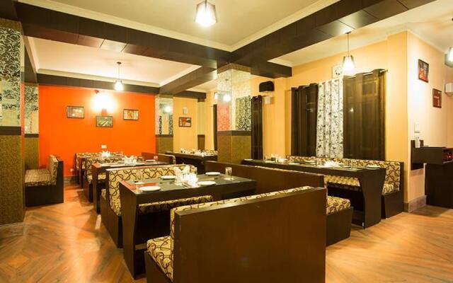 Hotel Golden Star Continental