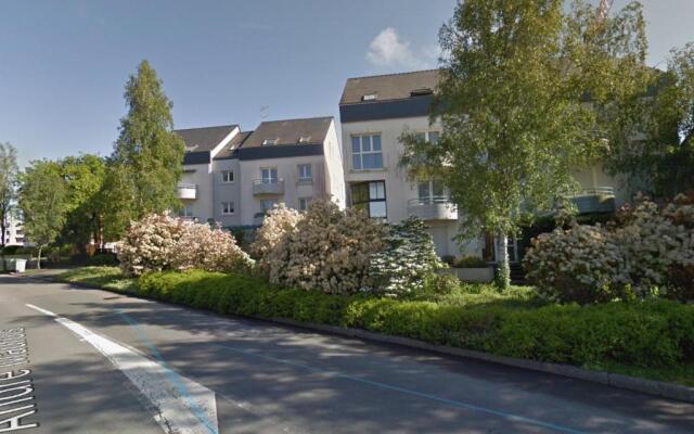 Gîte Club House 2 & 3 Gîte CARQUEFOU Centre