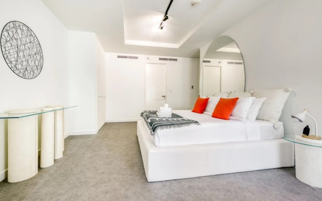 Luxurious Apt in Impressive Difc Tower