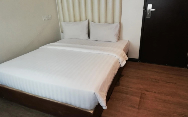Ease Hotel – Guest Rooms – Kota Kinabalu