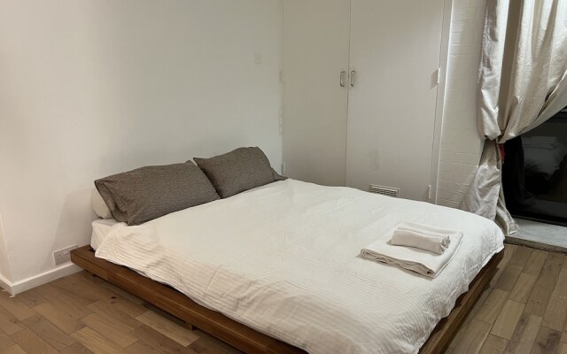 Charming Apartment Garden View