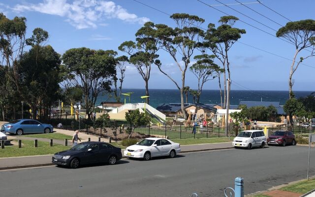 Breakers Apartments Mollymook