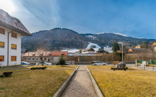 Moderno Appartamento Tarvisio - A due passi dalla Ciclovia!