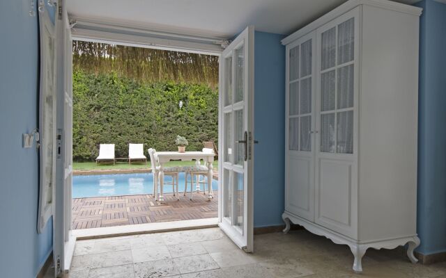 Alacati Roka Tas Otel