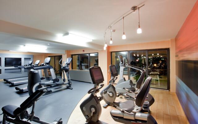Holiday Inn Virginia Beach - Norfolk by IHG