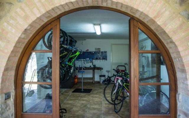 Colle Cavalieri - Country House