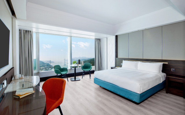 Nina Hotel Tsuen Wan West