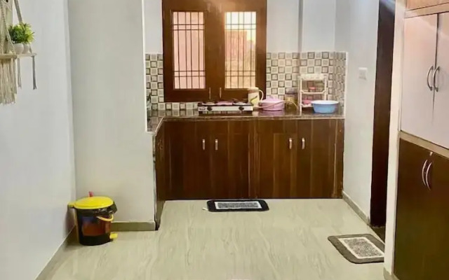 Hotel & BNB Solanki Residency Jaipur