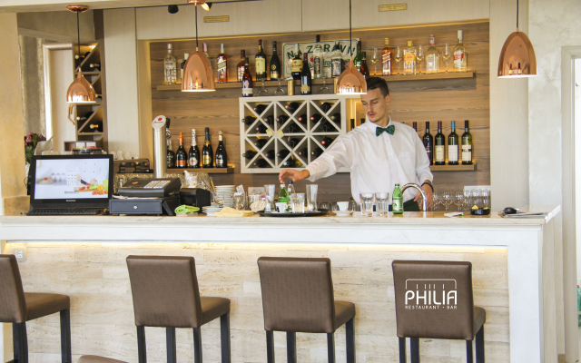 Hotel Philia