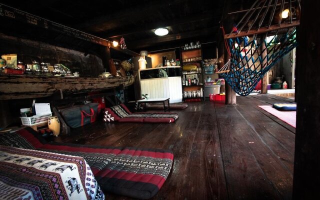 A Day in a Life Home & Gallery