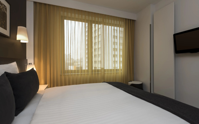 Adina Apartment Hotel Berlin Hackescher Markt