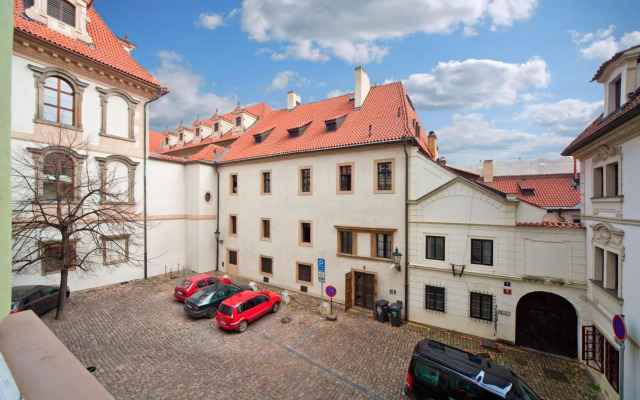 Waldstein Hotel