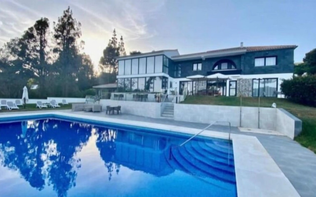 Hotel El Chaparral Holidays