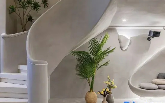 Yiyu Swimming Pool Hotel (Wu Yi Square IFS)