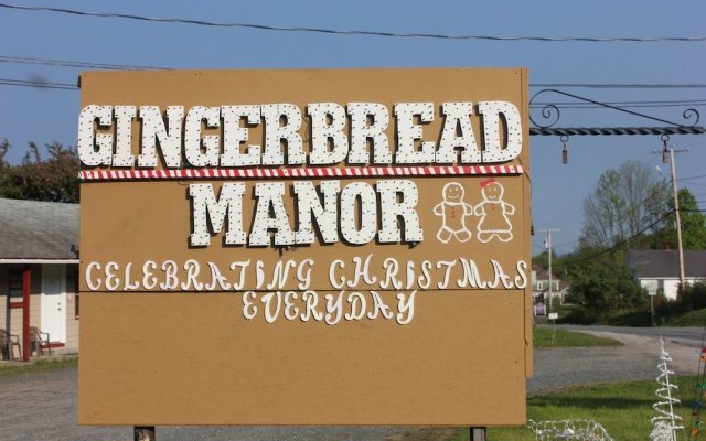 The Gingerbread Manor