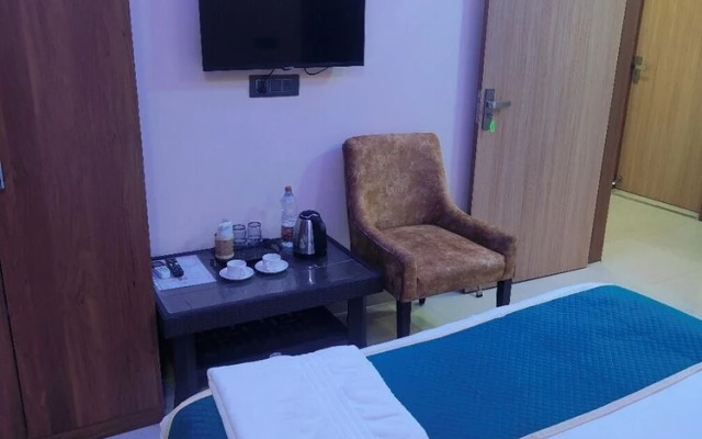 Pavitram Hotel & Banquet
