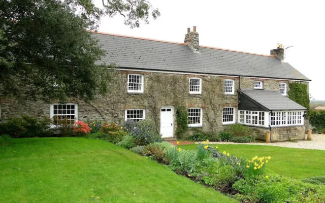 Bodrean Manor Farm Bed and Breakfast