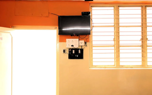 I-ROOMZ Surya Deluxe Lodge