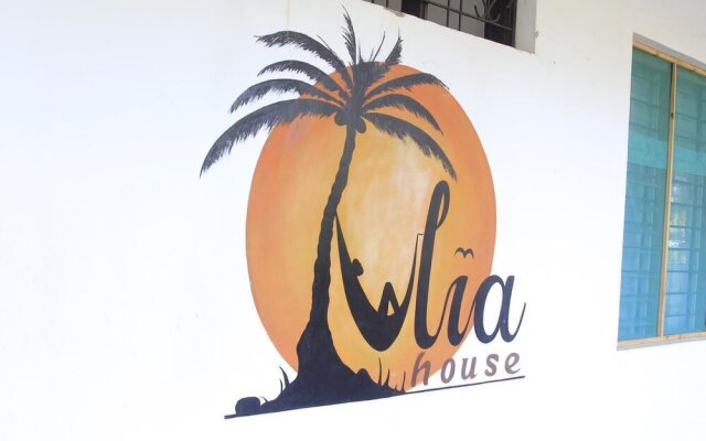 Tulia House - Hostel