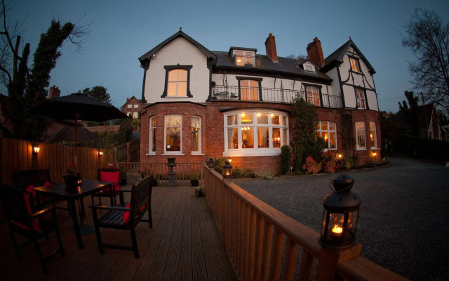 OYO Rayanne House Guest Accommodation