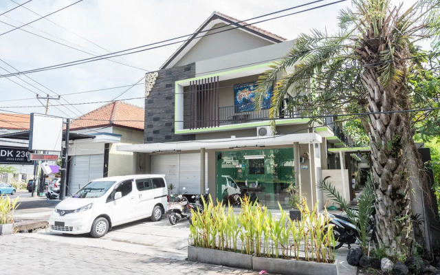 Airy Legian Nakula Barat 10 Kuta Bali