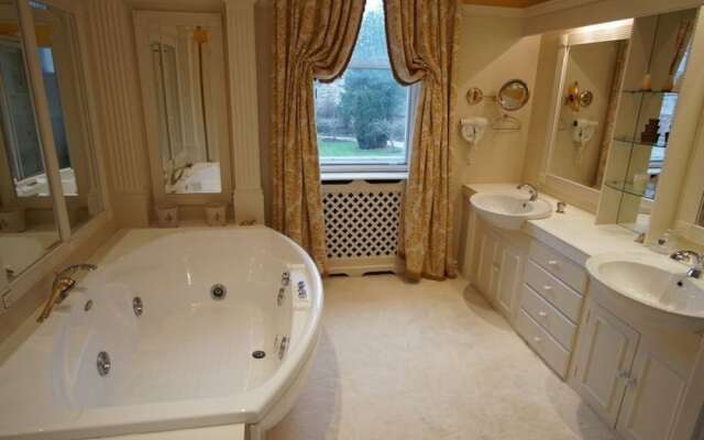 West Wing B&B