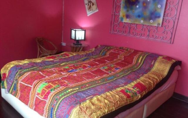 Yellow house(Furtune Inn)