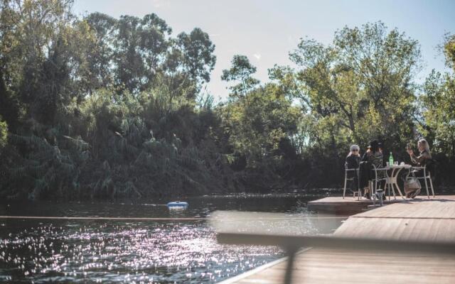 Floating House Embé Experience