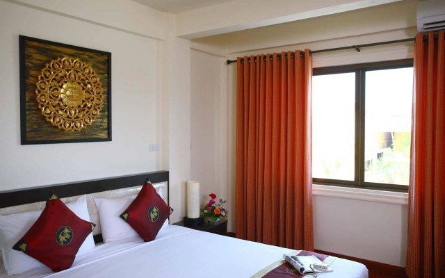 The Palm Garden Hotel