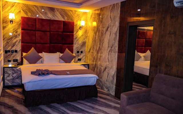 McDons Skye Hotel and Suites