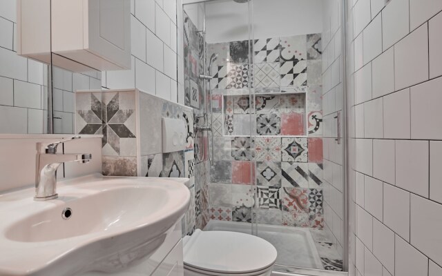 Old City Romantic Studios