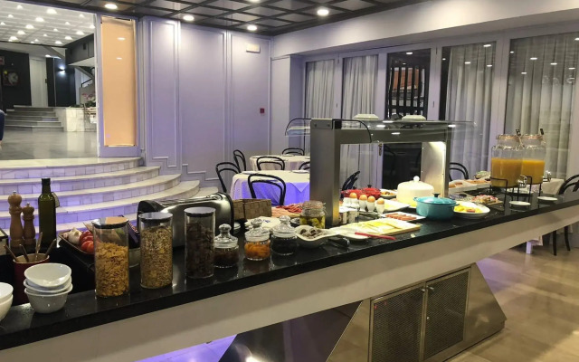 Hotel Sansi Park