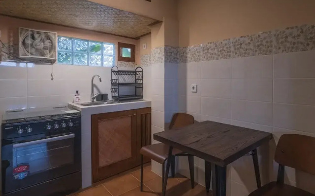 Kemangi Apartments and Yoga Space