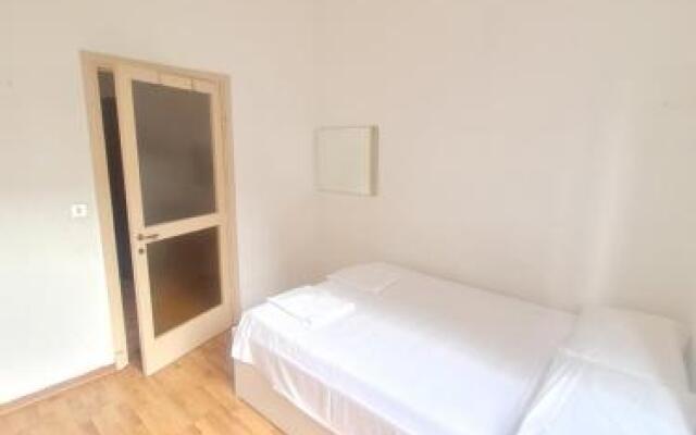 Duomo - Convenient 2Bedroom Apartment