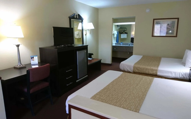 Travelodge By Wyndham Knoxville East