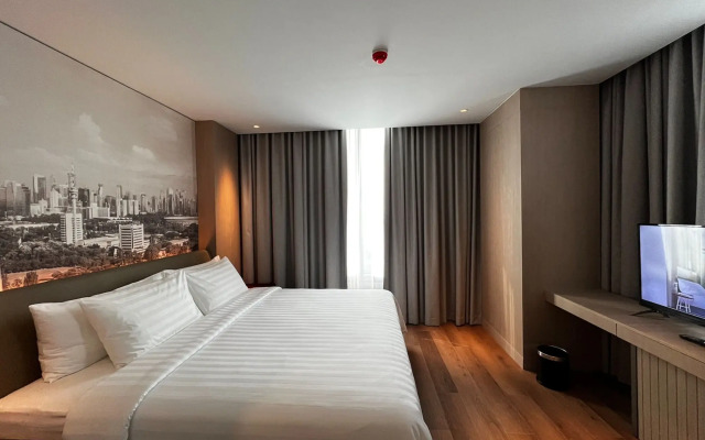 Ra Suites Simatupang