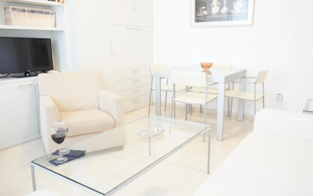 RentalSevilla Confortable apartamento cerca del Barrio de Santa Cruz