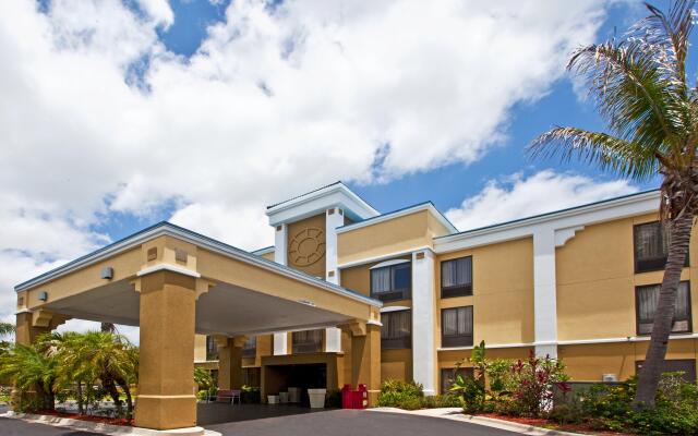 Holiday Inn Express - Vero Beach, an IHG Hotel