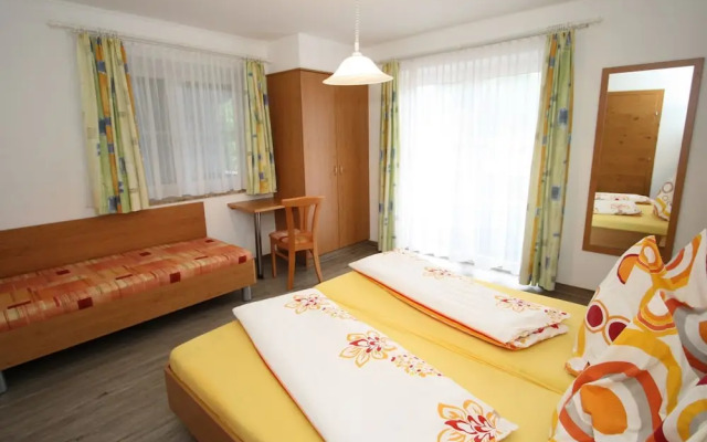 Spacious Holiday Home in Goldegg near Ski Area